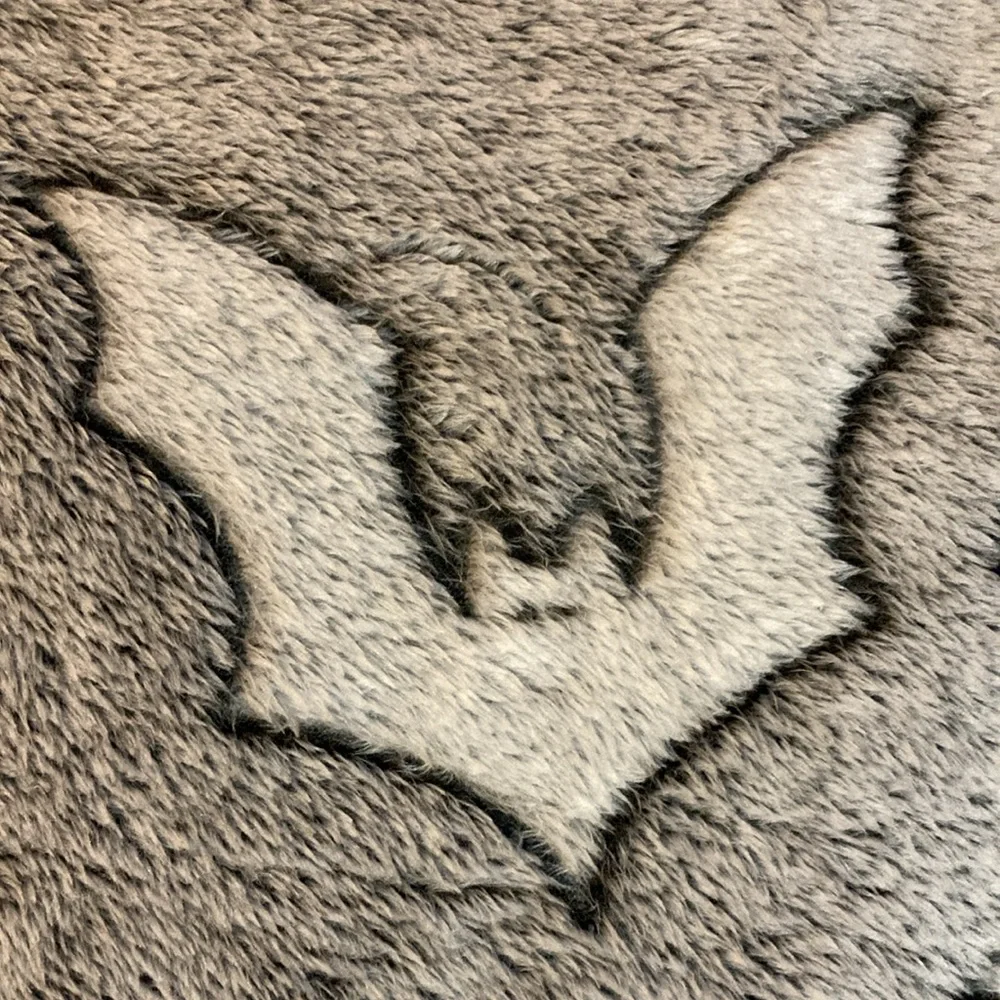 Flocked jacquard bats throw blanket *FIRM PRICE*